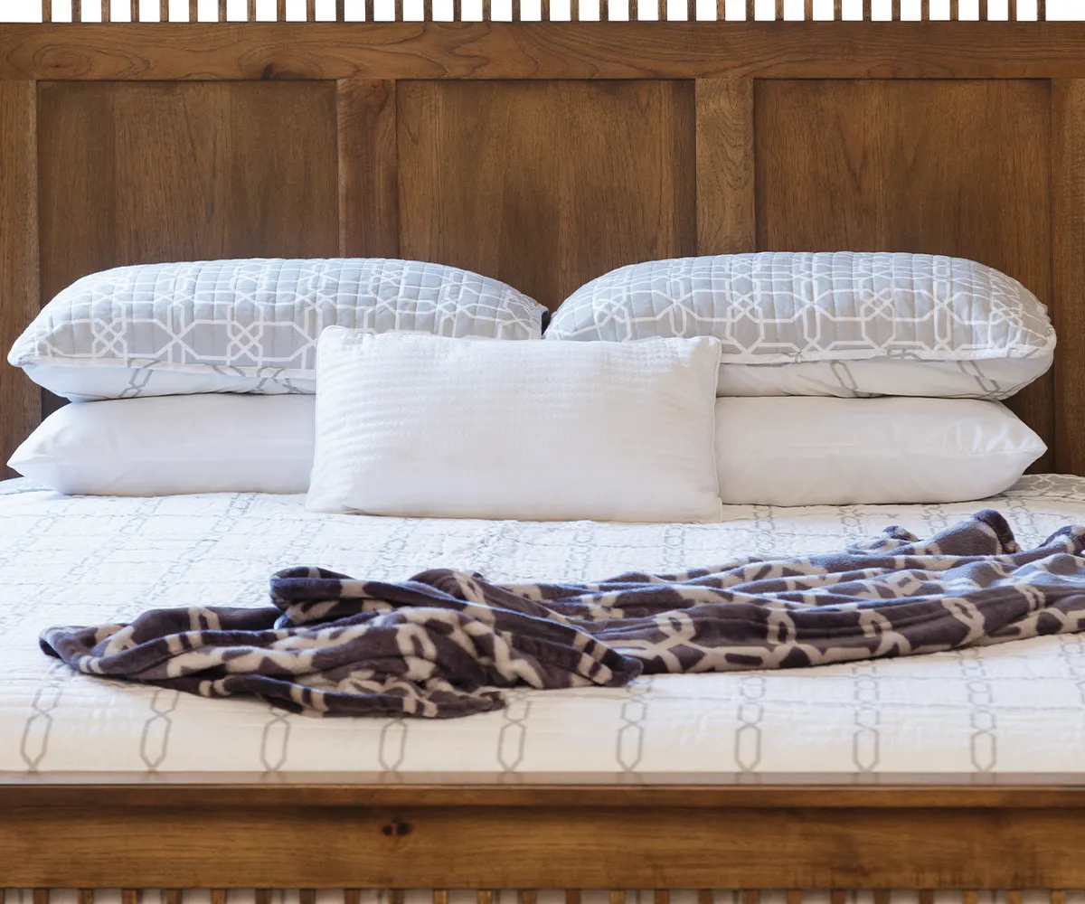 Deluxe Mission 6-Drawer Platform Bed - Image 3